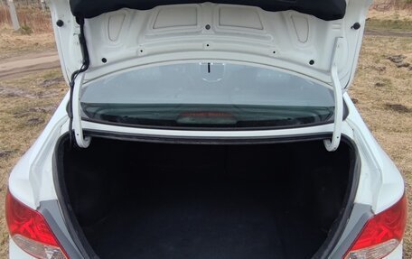 Hyundai Solaris II рестайлинг, 2013 год, 399 000 рублей, 10 фотография