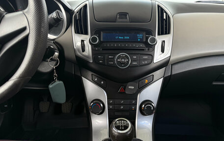 Chevrolet Cruze II, 2013 год, 839 000 рублей, 7 фотография