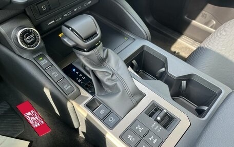 Toyota Land Cruiser Prado, 2025 год, 10 650 000 рублей, 7 фотография