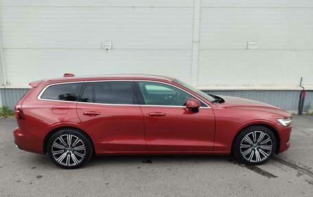 Volvo V60 II, 2019 год, 2 249 000 рублей, 7 фотография