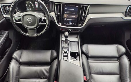 Volvo V60 II, 2019 год, 2 249 000 рублей, 17 фотография