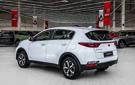 KIA Sportage IV рестайлинг, 2019 год, 1 799 000 рублей, 4 фотография