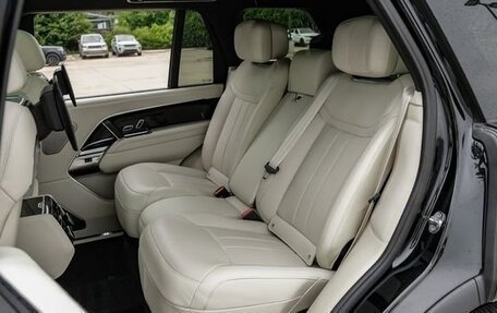 Land Rover Range Rover IV рестайлинг, 2025 год, 14 000 000 рублей, 19 фотография