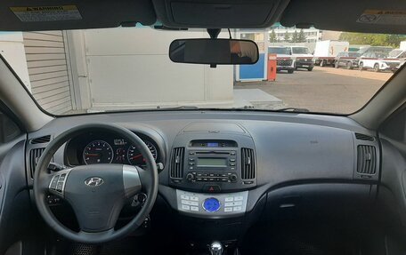 Hyundai Elantra IV, 2011 год, 590 000 рублей, 11 фотография