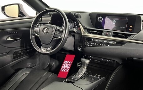 Lexus ES VII, 2020 год, 3 400 000 рублей, 13 фотография