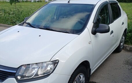 Renault Logan II, 2016 год, 789 000 рублей, 1 фотография