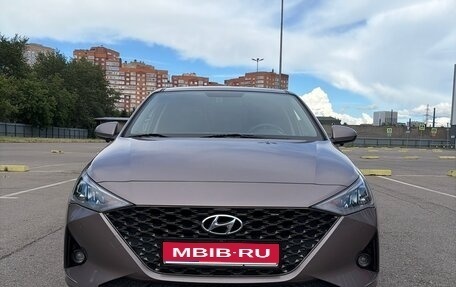 Hyundai Solaris II рестайлинг, 2020 год, 1 600 000 рублей, 1 фотография