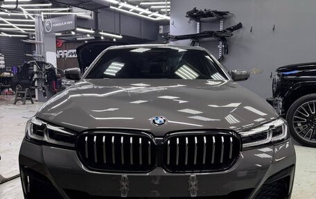 BMW 5 серия, 2020 год, 6 000 000 рублей, 1 фотография