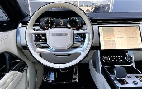 Land Rover Range Rover IV рестайлинг, 2025 год, 15 000 000 рублей, 10 фотография