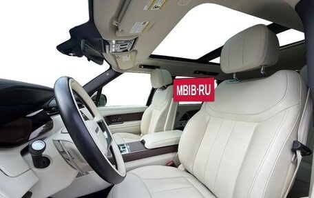 Land Rover Range Rover IV рестайлинг, 2024 год, 14 000 000 рублей, 11 фотография