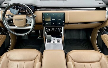 Land Rover Range Rover IV рестайлинг, 2025 год, 14 000 000 рублей, 12 фотография
