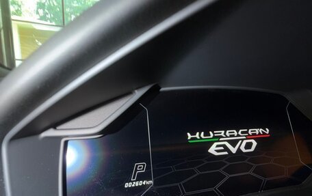 Lamborghini Huracán, 2020 год, 25 000 000 рублей, 6 фотография