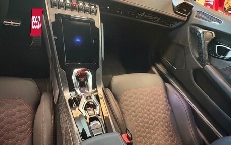 Lamborghini Huracán, 2020 год, 25 000 000 рублей, 7 фотография
