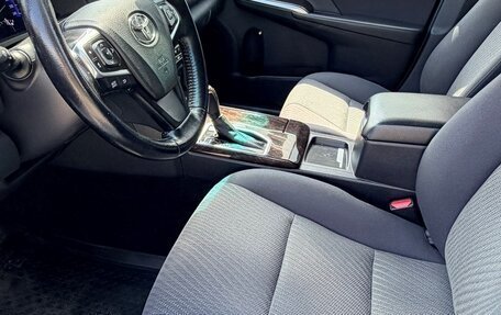 Toyota Camry, 2016 год, 2 100 000 рублей, 5 фотография