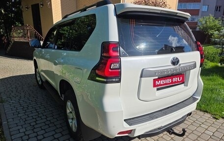 Toyota Land Cruiser Prado 150 рестайлинг 2, 2019 год, 5 100 000 рублей, 2 фотография