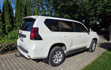 Toyota Land Cruiser Prado 150 рестайлинг 2, 2019 год, 5 100 000 рублей, 3 фотография