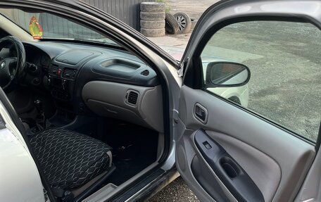 Nissan Almera, 2003 год, 215 000 рублей, 11 фотография