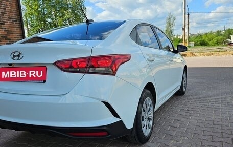 Hyundai Solaris II рестайлинг, 2020 год, 1 550 000 рублей, 8 фотография