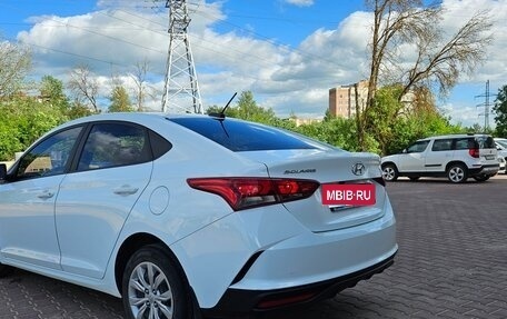 Hyundai Solaris II рестайлинг, 2020 год, 1 550 000 рублей, 4 фотография
