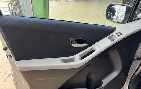 Toyota Yaris III рестайлинг, 2007 год, 480 000 рублей, 17 фотография