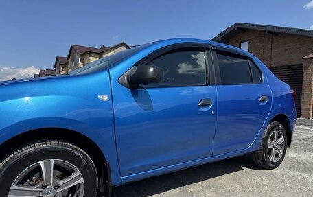 Renault Logan II, 2014 год, 585 000 рублей, 24 фотография