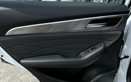 Haval F7x I, 2022 год, 2 199 000 рублей, 10 фотография