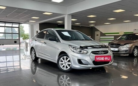 Hyundai Solaris II рестайлинг, 2013 год, 925 000 рублей, 5 фотография