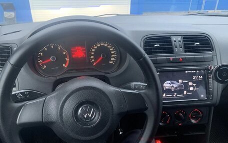 Volkswagen Polo VI (EU Market), 2012 год, 550 000 рублей, 3 фотография
