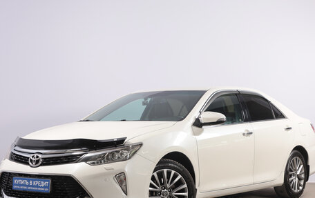 Toyota Camry, 2017 год, 2 289 000 рублей, 4 фотография