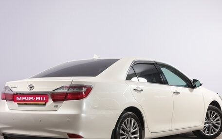 Toyota Camry, 2017 год, 2 289 000 рублей, 7 фотография