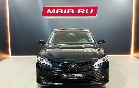Toyota Camry, 2018 год, 2 150 000 рублей, 2 фотография