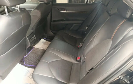 Toyota Camry, 2018 год, 2 150 000 рублей, 14 фотография