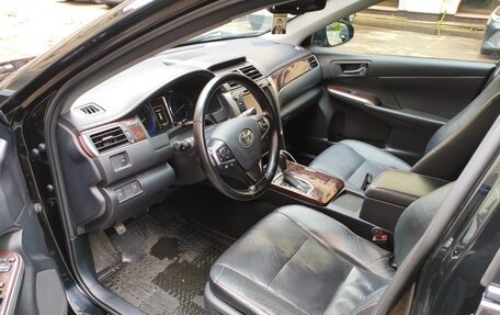 Toyota Camry, 2016 год, 1 600 000 рублей, 13 фотография
