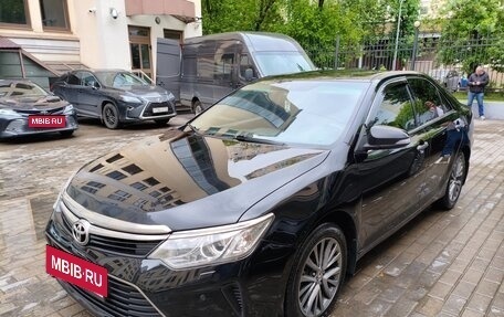 Toyota Camry, 2016 год, 1 600 000 рублей, 10 фотография