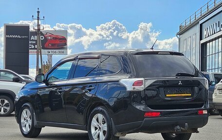 Mitsubishi Outlander III рестайлинг 3, 2012 год, 980 000 рублей, 6 фотография