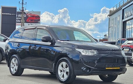 Mitsubishi Outlander III рестайлинг 3, 2012 год, 980 000 рублей, 3 фотография