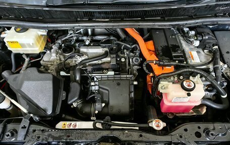 Toyota Voxy III, 2018 год, 2 050 000 рублей, 6 фотография