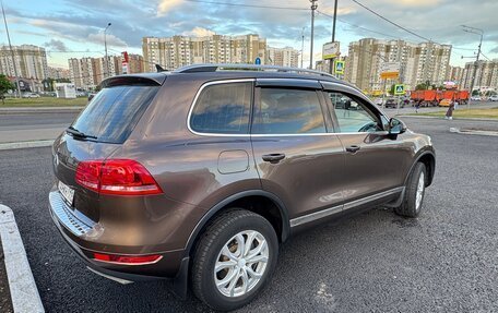 Volkswagen Touareg III, 2011 год, 2 150 000 рублей, 4 фотография