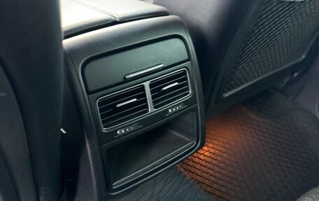 Volkswagen Touareg III, 2011 год, 2 150 000 рублей, 12 фотография