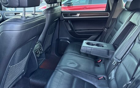 Volkswagen Touareg III, 2011 год, 2 150 000 рублей, 13 фотография