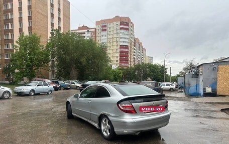 Mercedes-Benz C-Класс, 2004 год, 300 000 рублей, 4 фотография