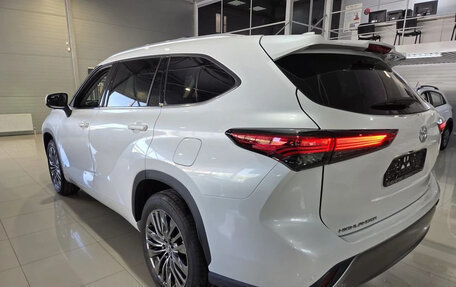 Toyota Highlander, 2026 год, 5 349 900 рублей, 7 фотография