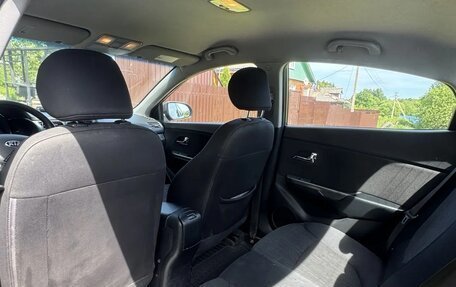 KIA Rio III рестайлинг, 2014 год, 830 000 рублей, 5 фотография