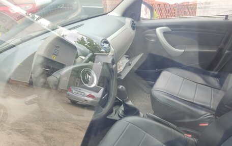 Renault Logan I, 2011 год, 297 000 рублей, 8 фотография