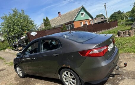 KIA Rio III рестайлинг, 2014 год, 830 000 рублей, 10 фотография