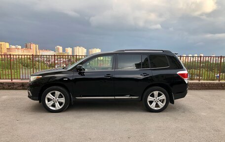 Toyota Highlander III, 2012 год, 1 549 000 рублей, 4 фотография