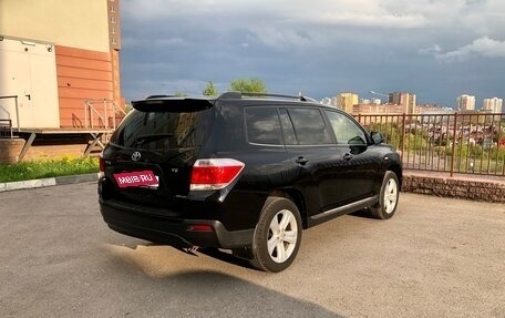 Toyota Highlander III, 2012 год, 1 549 000 рублей, 7 фотография
