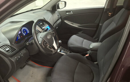 Hyundai Solaris II рестайлинг, 2013 год, 790 000 рублей, 20 фотография