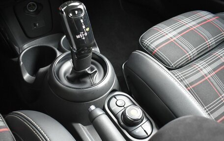 MINI Hatch, 2021 год, 2 890 000 рублей, 21 фотография