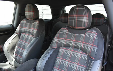 MINI Hatch, 2021 год, 2 890 000 рублей, 22 фотография